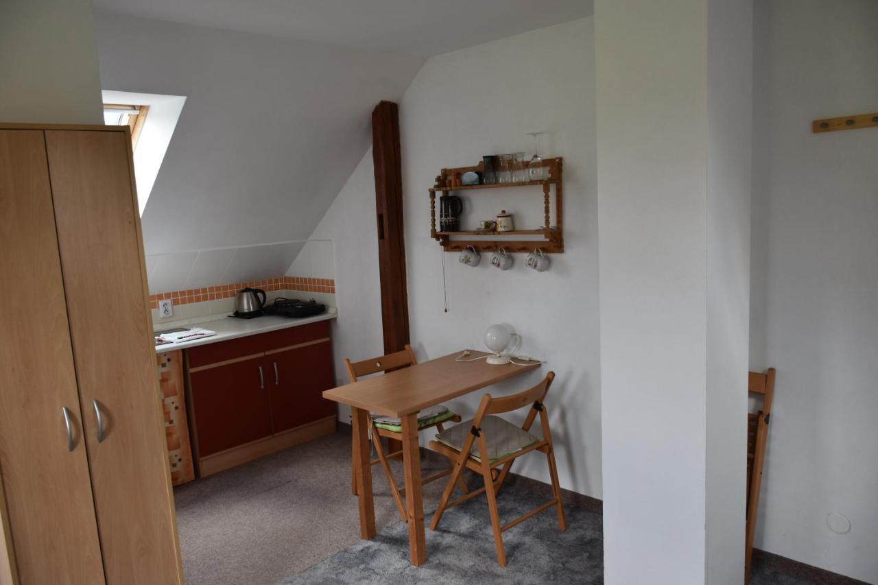 Apartmany Janovice Jivka Экстерьер фото