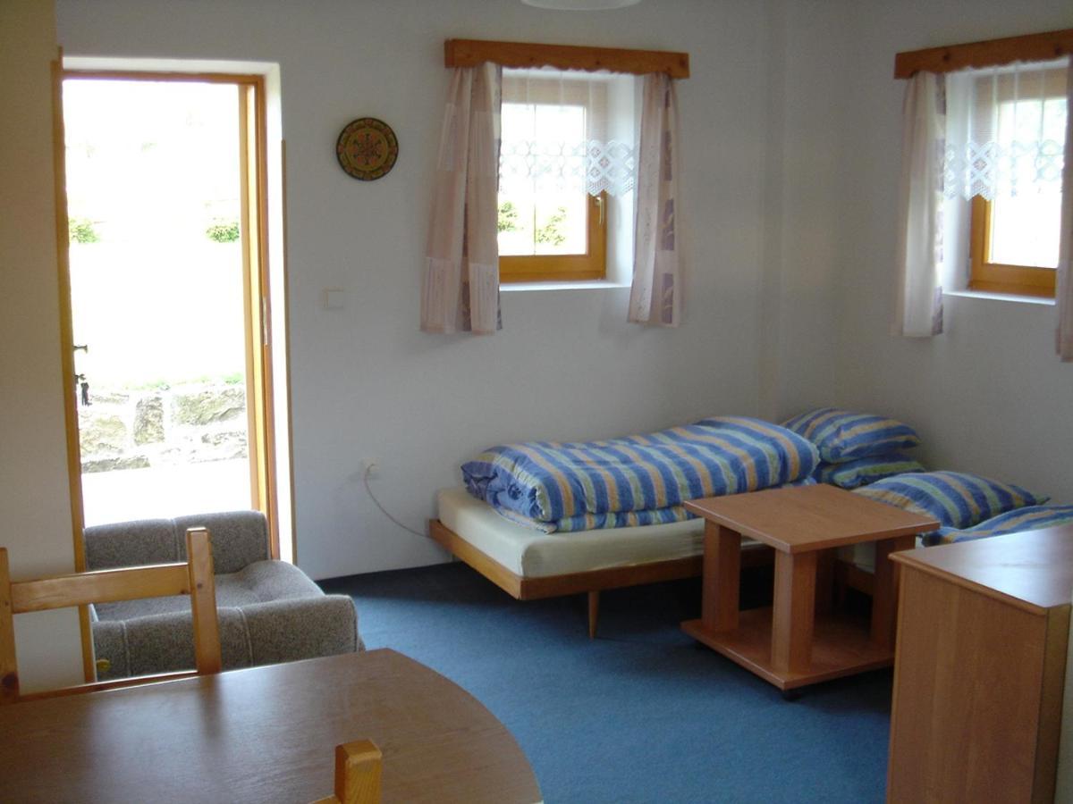 Apartmany Janovice Jivka Экстерьер фото